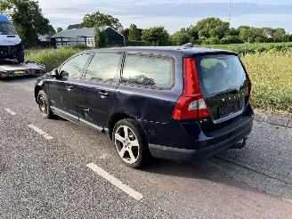 Volvo V-70 2.0 D 16V picture 4
