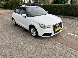 Avarii autoturisme Audi A1 1.2 TFSiSPORTBACK 2012/4