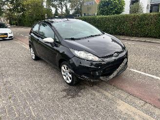 Auto incidentate Ford Fiesta 1.25 2011/7