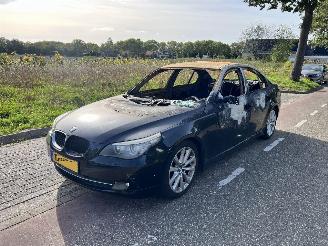 BMW 5-serie 520i picture 2