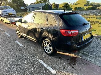 Seat Ibiza 1.2 TDi Combi picture 4