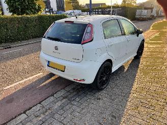 Fiat Punto (199) 0.9 Twin-air picture 3