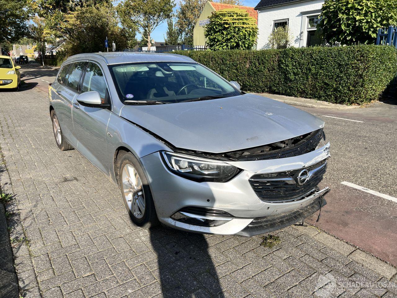 Opel Insignia 1.5 Turbo SPORTS TOURER