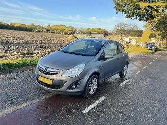 Opel Corsa 1.2-16V picture 2