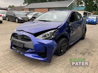 Vrakbiler auto Toyota Yaris Yaris IV (P21/PA1/PH1), Hatchback, 2020 1.5 12V Hybrid 2021/5