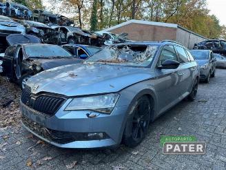 damaged passenger cars Skoda Superb Superb Combi (3V5), Combi, 2015 / 2024 1.5 TSI Evo 16V 2019/5