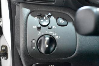 Mercedes C-klasse 320 Elegance picture 17