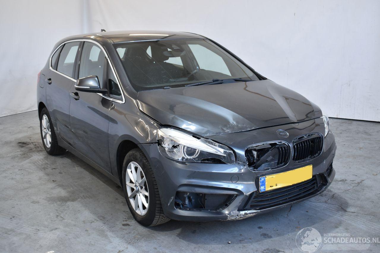 BMW 2-serie 218i Essential