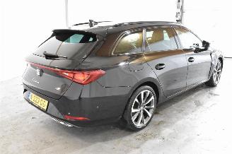 Seat Leon SPORTSTOURER 1.5 eTSI FR LaunchEd picture 7