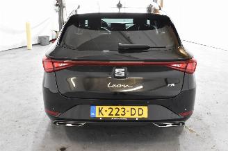 Seat Leon SPORTSTOURER 1.5 eTSI FR LaunchEd picture 6