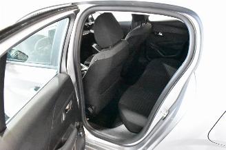 Peugeot 208 1.2 PureTech Active picture 15