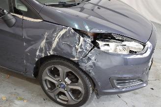 Ford Fiesta 1.0 Champion picture 11