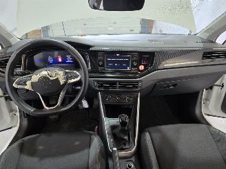 Volkswagen Polo 1.0 TSI Life picture 23