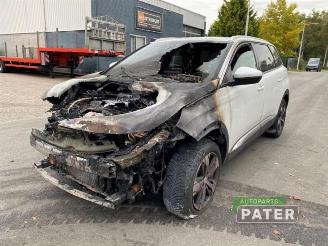 Sloopauto Peugeot 5008 5008 II (M4/MC/MJ/MR), MPV, 2016 / 2024 1.2 12V e-THP PureTech 130 2021/8