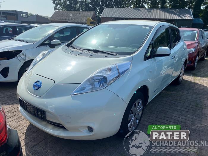 Nissan Leaf Leaf (ZE0), Hatchback, 2010 / 2017 Leaf