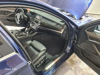 BMW 5-serie 518d High Executive picture 20