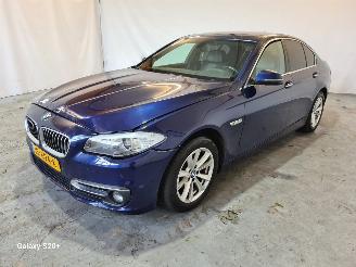 BMW 5-serie 518d High Executive picture 3