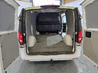Mercedes Vito 111 CDI Lang BusPro+ picture 20