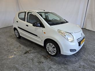 Vaurioauto  passenger cars Suzuki Alto 1.0 Comfort EASSS 2013/8