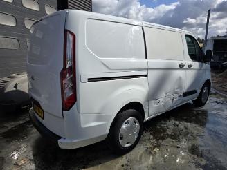 Ford Transit Custom 340 2.0 TDCI L1H1 Tr picture 8