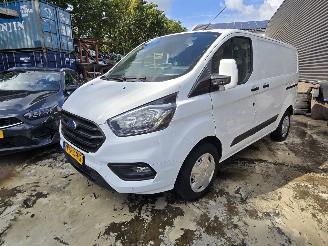 Ford Transit Custom 340 2.0 TDCI L1H1 Tr picture 3