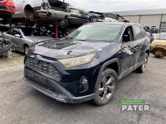 Uttjänta bilar auto Toyota Rav-4 RAV4 (A5), Terreinwagen, 2018 2.5 Hybrid 16V AWD 2019/10