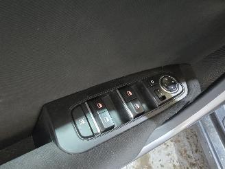 Kia Ceed 1.0 T-GDi Dynamic Line picture 26