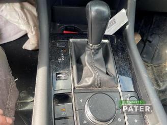 Mazda 3 3 (BP), Sedan, 2018 2.0 SkyActiv-G 122 M Hybrid 16V picture 8