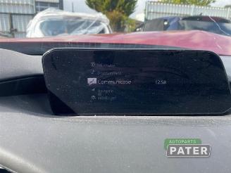 Mazda 3 3 (BP), Sedan, 2018 2.0 SkyActiv-G 122 M Hybrid 16V picture 7