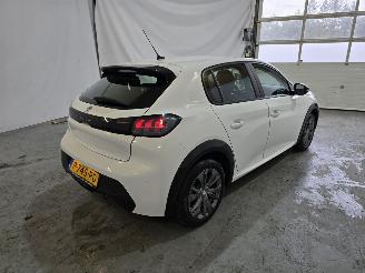 Peugeot 208 EV Active Pck 50 kWh picture 7