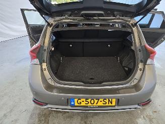 Toyota Auris 1.8 Hybrid Dynamic Ultimate picture 20