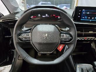 Peugeot 208 1.2 PT Active Pack picture 29