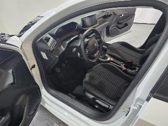 Peugeot 208 1.2 PureTech Active picture 18