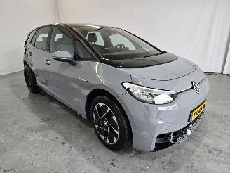 Vaurioauto  passenger cars Volkswagen ID.3 Pro Edition Advantage 58 KWH 2023/5