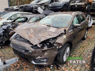 Uttjänta bilar auto Ford Focus Focus 3 Wagon, Combi, 2010 / 2020 1.0 Ti-VCT EcoBoost 12V 125 2015/11