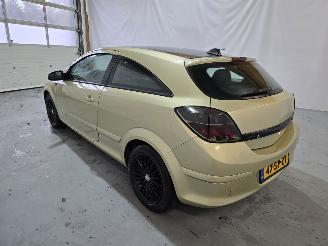 Opel Astra GTC 1.6 Enjoy picture 5