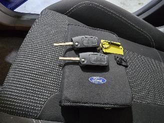 Ford Fiesta 1.0 EcoBoost Titanium picture 36