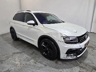 krockskadad bil auto Volkswagen Tiguan 1.4 TSI 4Motion Highline 2018/2
