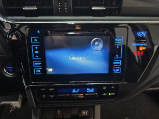 Toyota Auris 1.8 Hybr. Aspiration picture 41