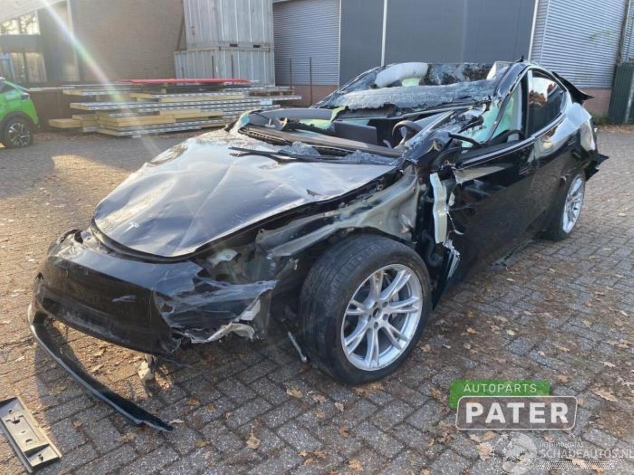Tesla Model Y Model Y (5YJY), SUV, 2019 RWD