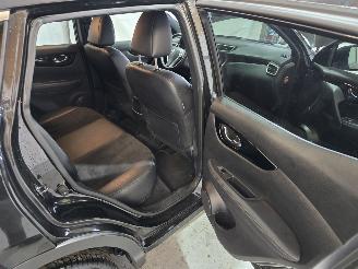 Nissan Qashqai 1.2 N-Connecta picture 17