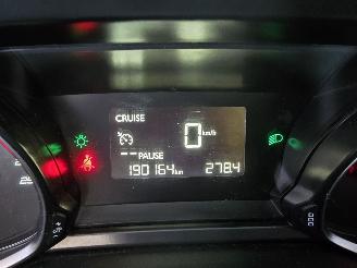 Peugeot 308 1.2 PureTech Blue Lease Premium picture 21