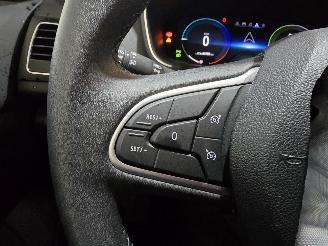 Renault Mégane 1.6 E-Tech Plug-In Hybrid 160 Equilibre picture 33