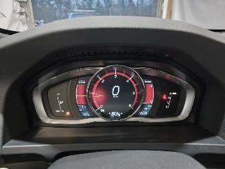 Volvo V-60 2.4 D6 AWD Plug-In Hybrid Summum picture 21
