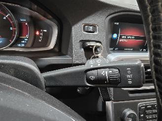 Volvo V-60 2.4 D6 AWD Plug-In Hybrid Summum picture 27