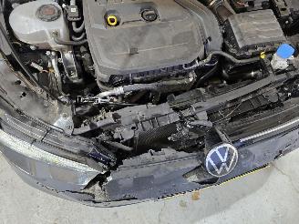 Volkswagen Golf 1.5 TSI Life Bns picture 11