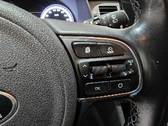 Kia Niro 1.6 GDI Hybrid DynamicLine picture 25