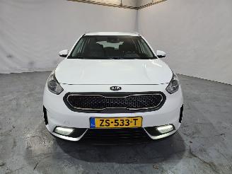 Kia Niro 1.6 GDI Hybrid DynamicLine picture 2