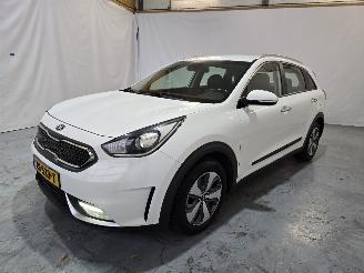 Kia Niro 1.6 GDI Hybrid DynamicLine picture 3