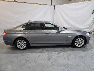 BMW 5-serie 528i High Executive picture 8